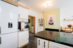 Photo 16- click for photo gallery